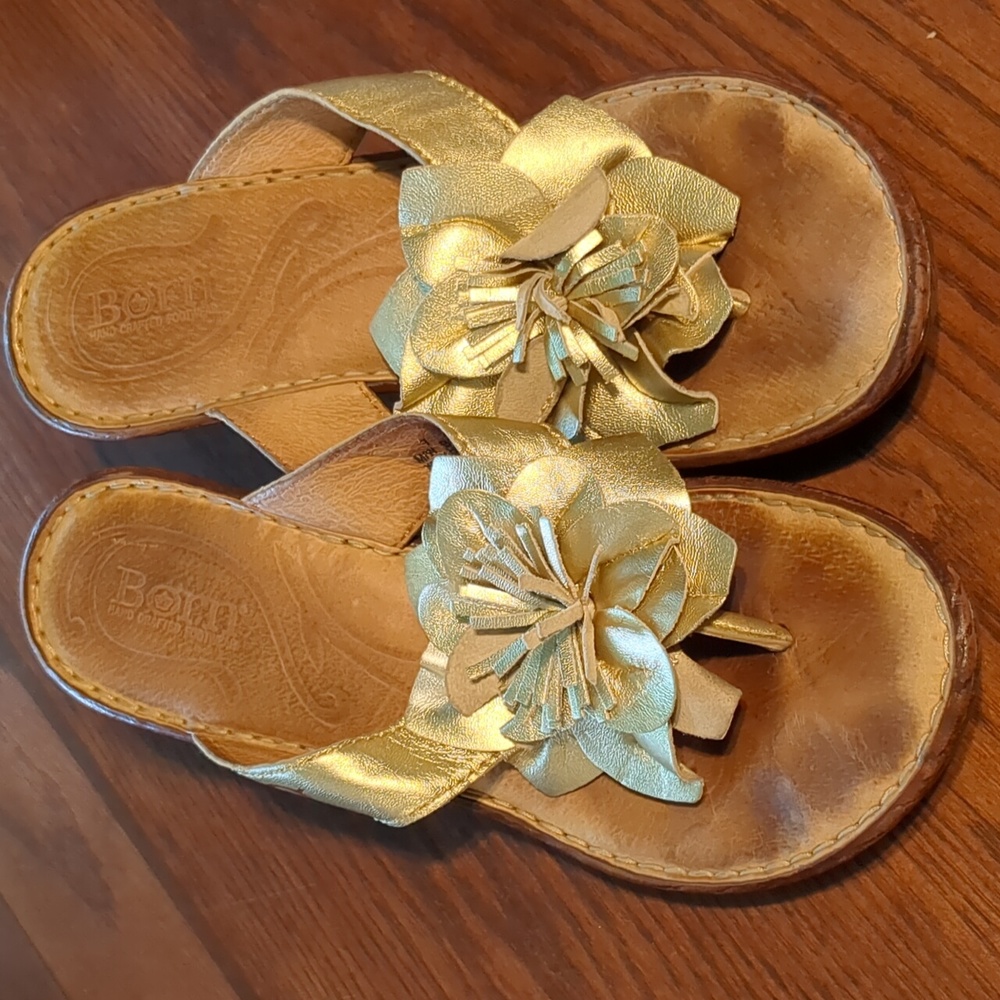 Born Sandals